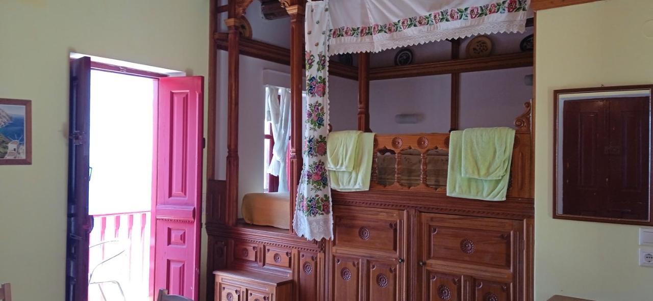 Anemos Guest House Karpathos Olympos  Eksteriør billede
